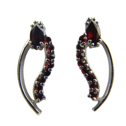 Bohemian Garnet Earring "Aneta"