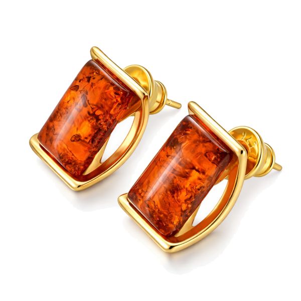 Genuine Baltic honey amber stud earrings in 18K gold plated 925 sterling silver with rectangular amber stones and bullet clutch backing, handcrafted Polish amber jewelry