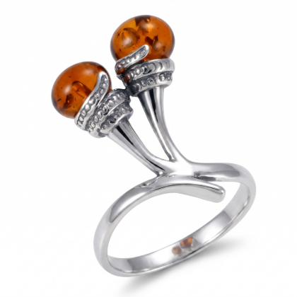 Droplets Baltic Honey Amber Ring in Sterling Silver featuring genuine honey Baltic amber set in polished 925 sterling silver, isolated on a white background.